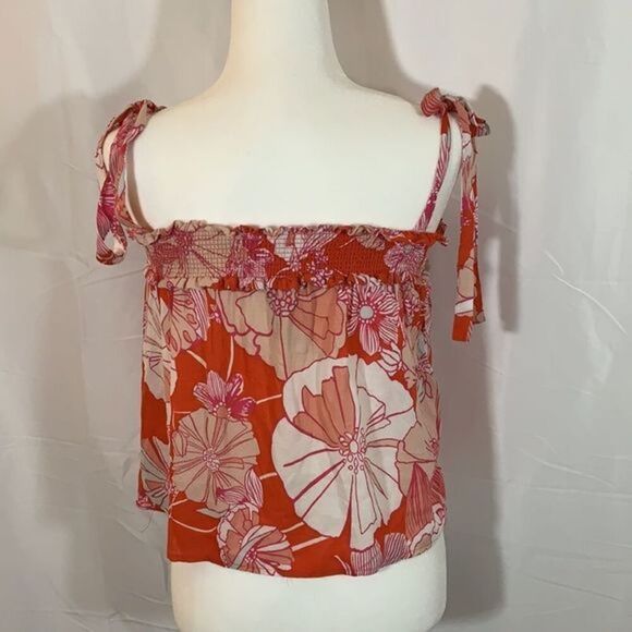 C&C California Red & Pink Floral Cropped Tank - Picture 4 of 8